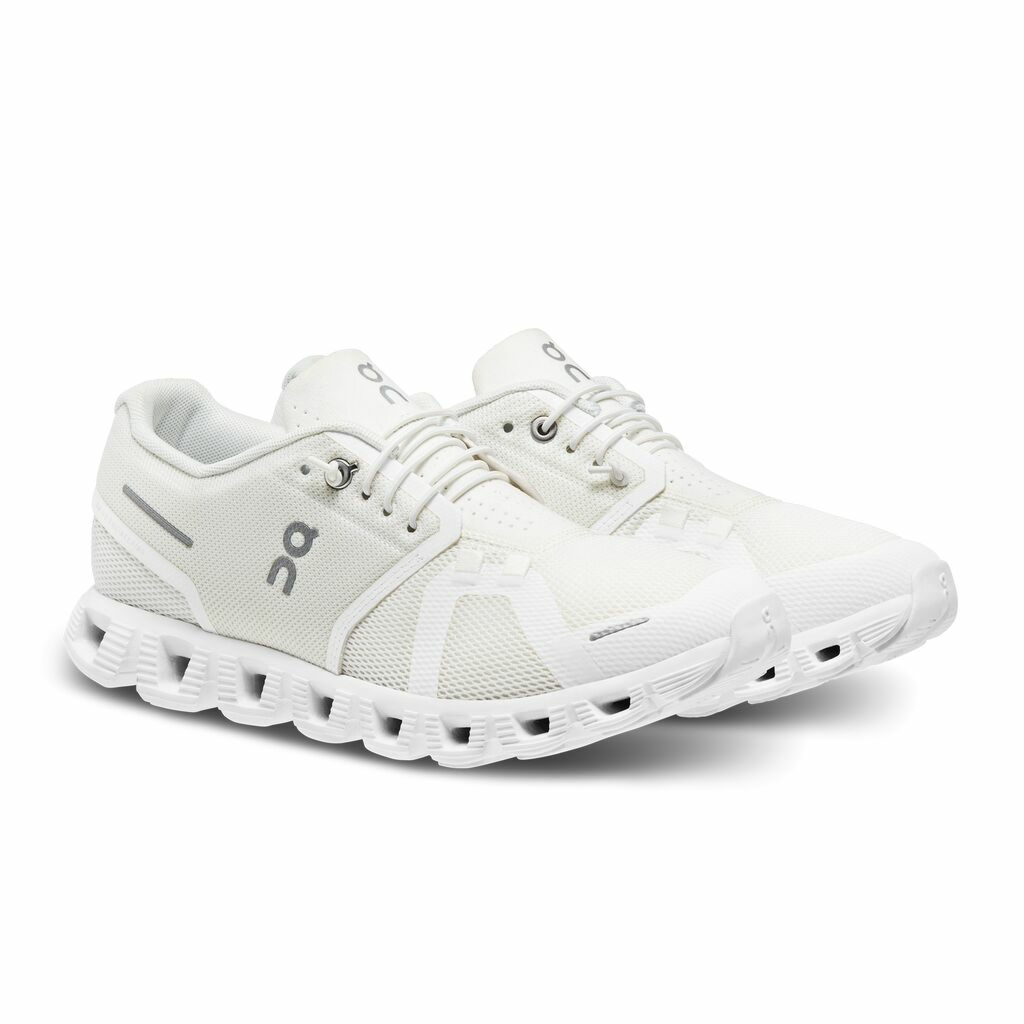 On Running Schoenen Cloud 5 Wit