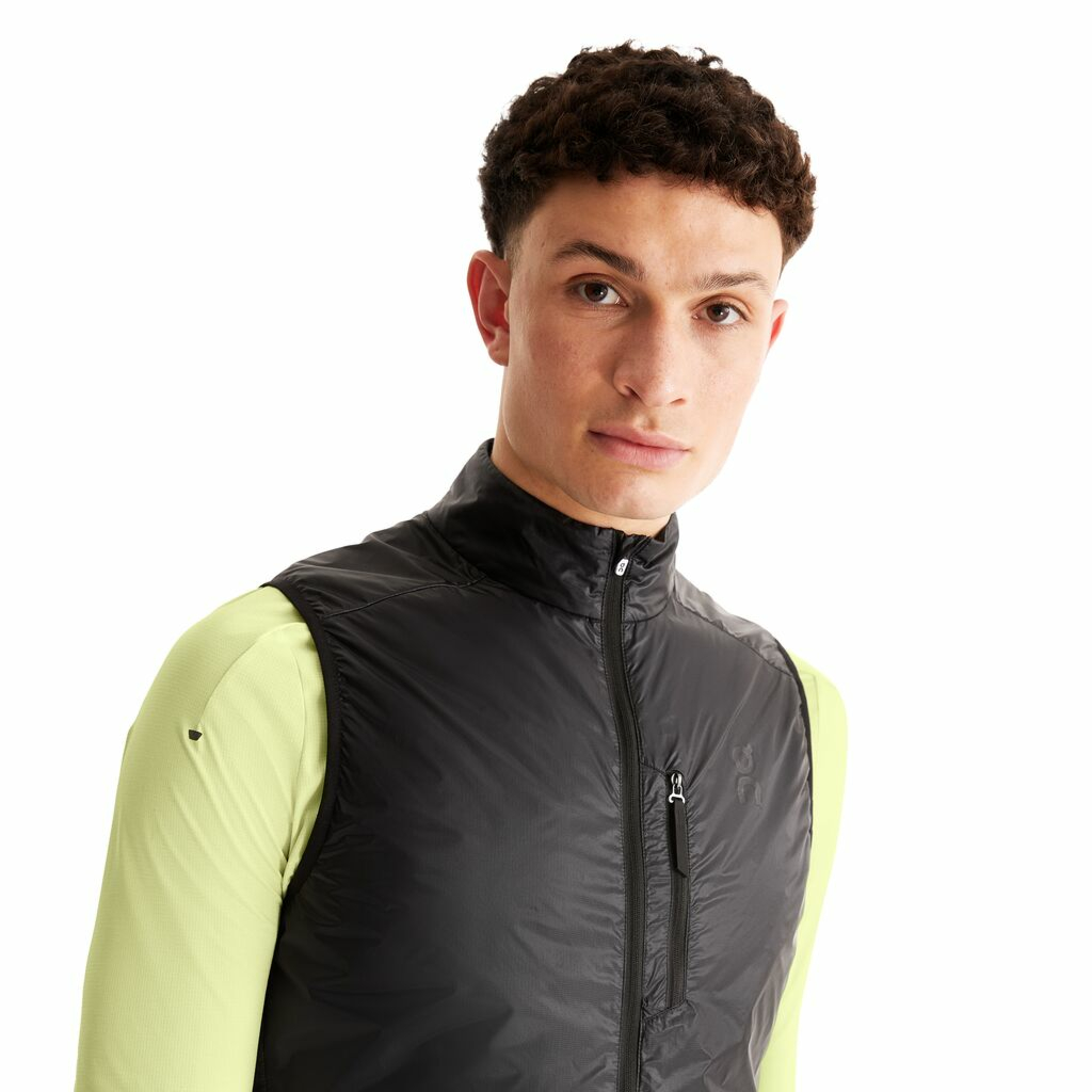 On Running Bodywarmer Weather Vest  Zwart