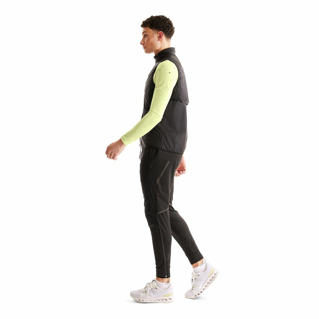 On Running Bodywarmer Weather Vest  Zwart