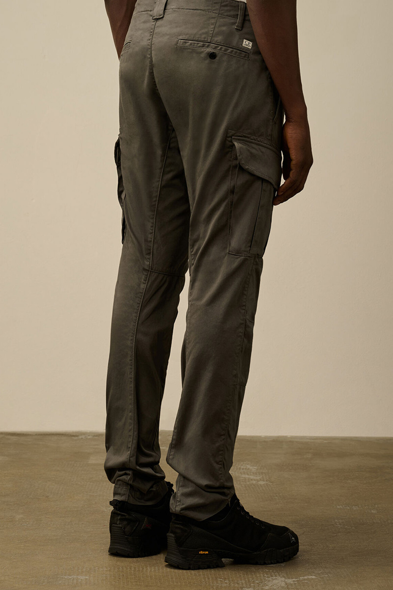 Cp Company Pantalon 18cmpa065a D-grijs