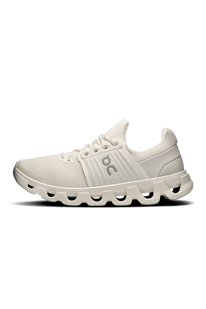 On Running Schoenen Cloudswift 4 Ad Off White