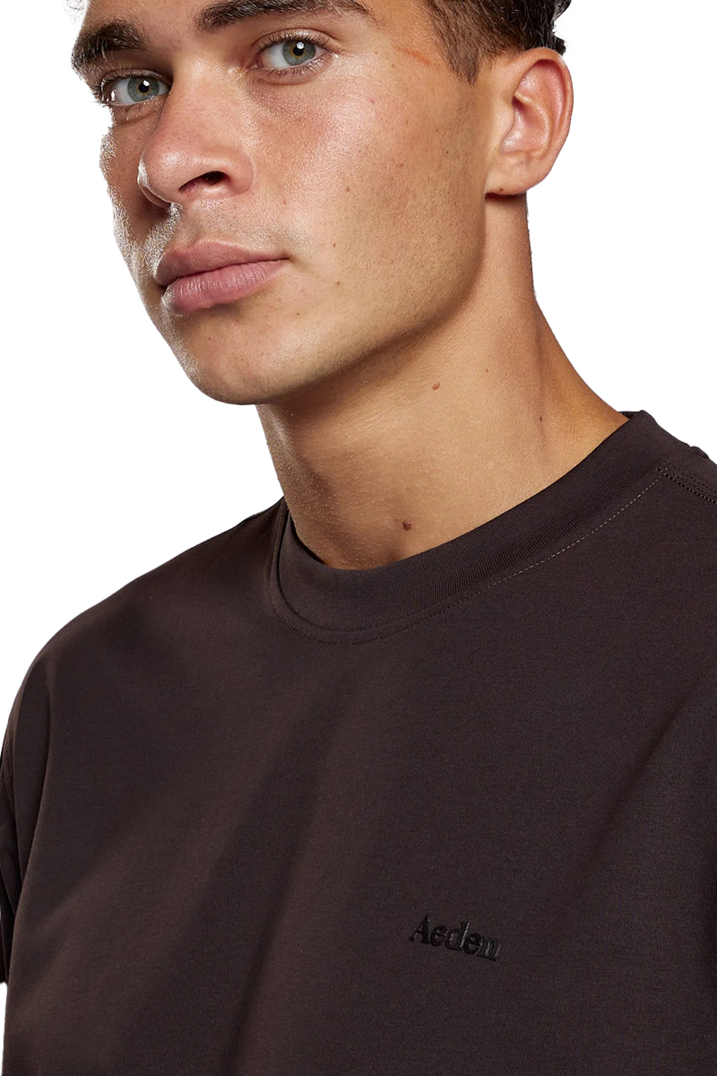 Aeden T-shirt Foreo Tee D-bruin