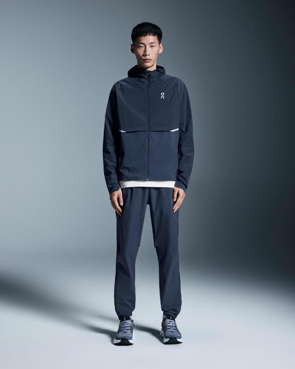 On Running Jas Core Jacket Blauw