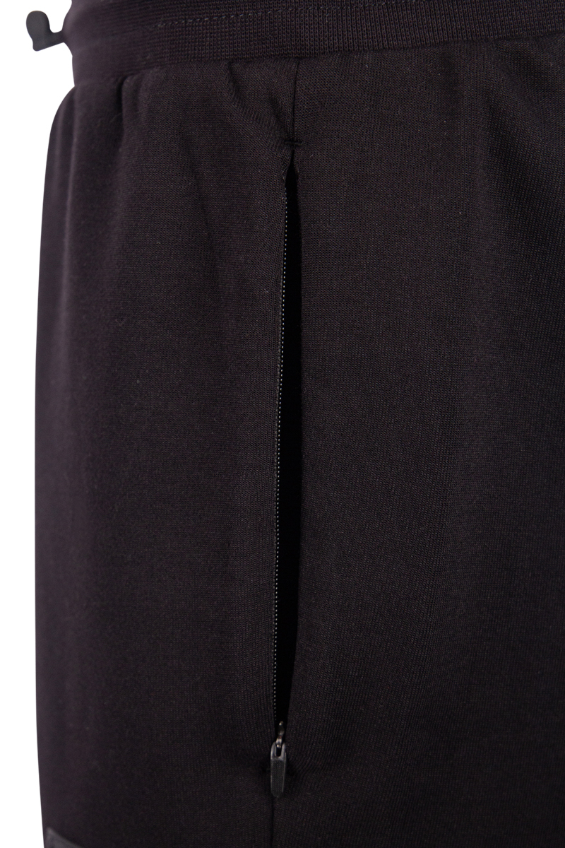 Ea7 Jogging Broek Pjfaz3rpp68 Zwart