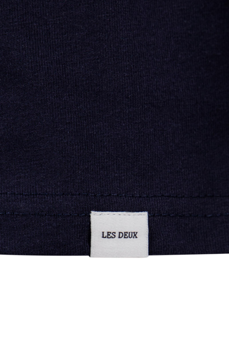 Les Deux T-shirt Flag Tee D-blauw
