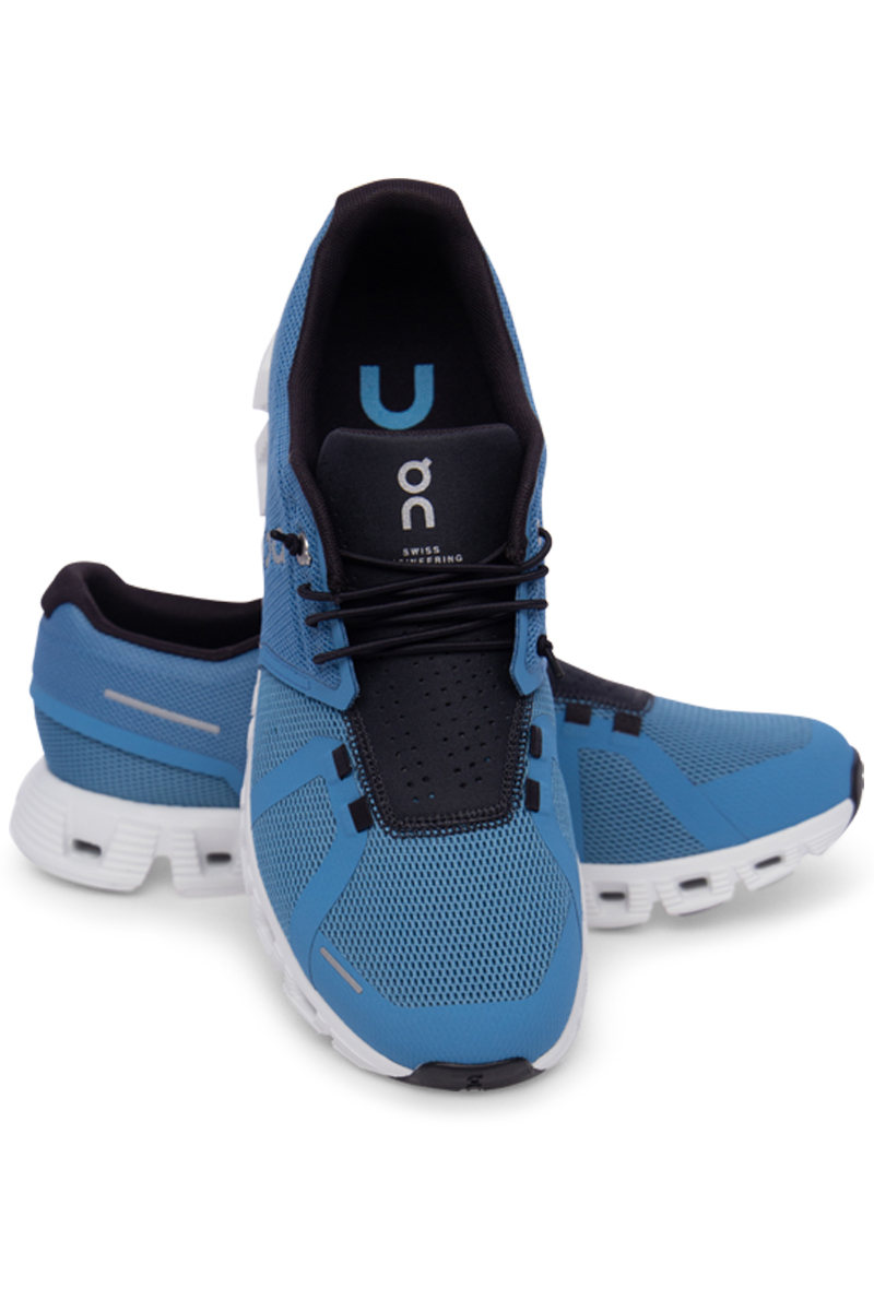 On Running Schoenen Cloud 5 L-blauw