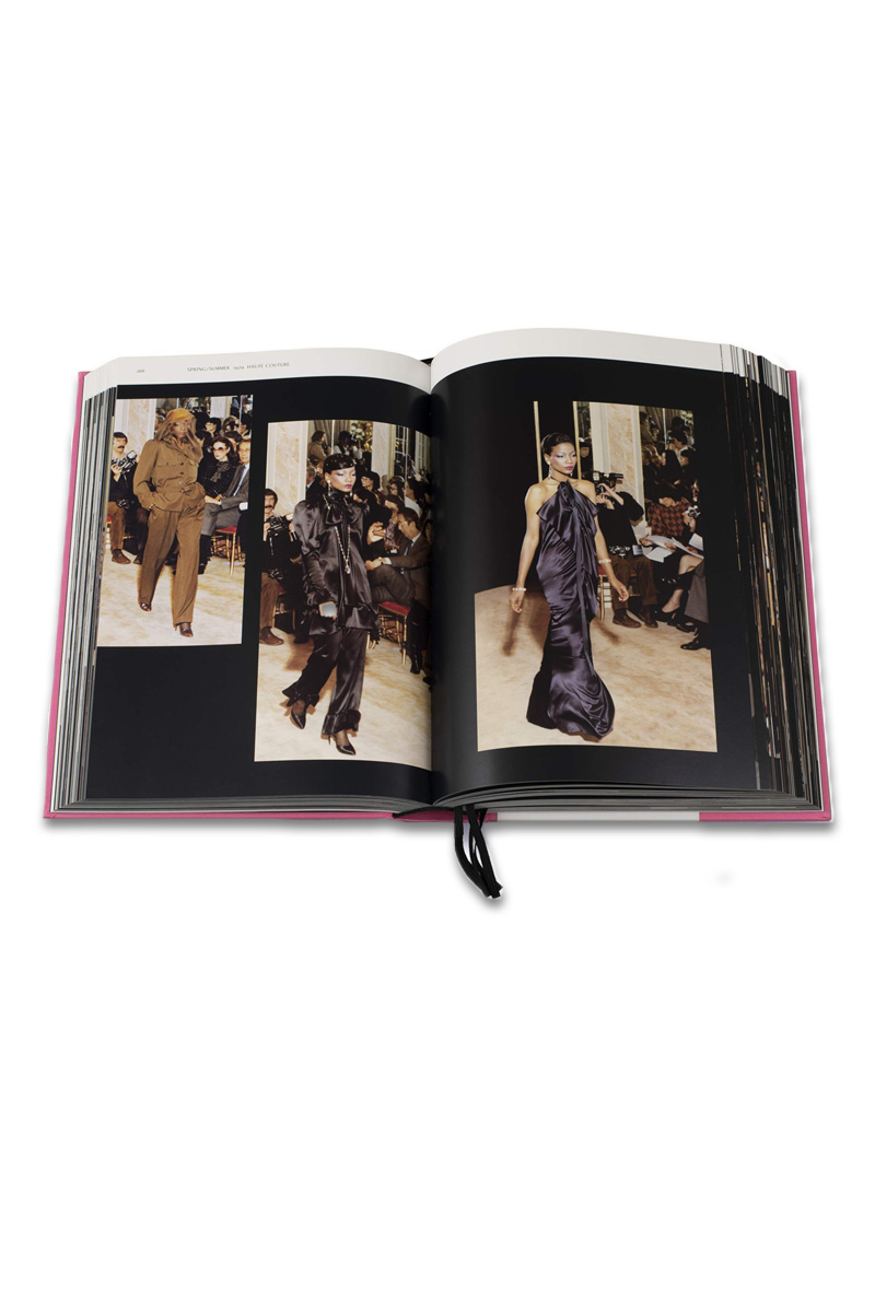 Tafel Boek Yves Saint Laurent Aqua