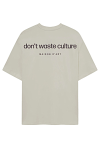 Don't Waste Culture T-shirt Cleo L-grijs
